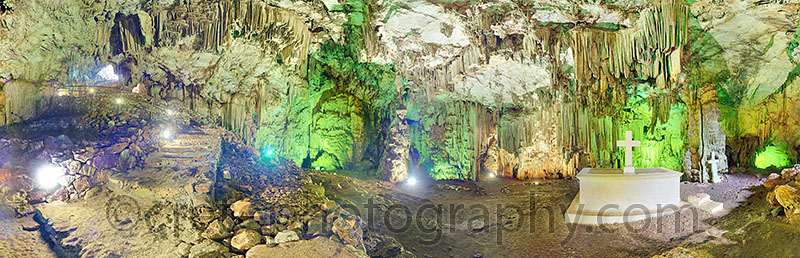 Stalagmites and stalactites