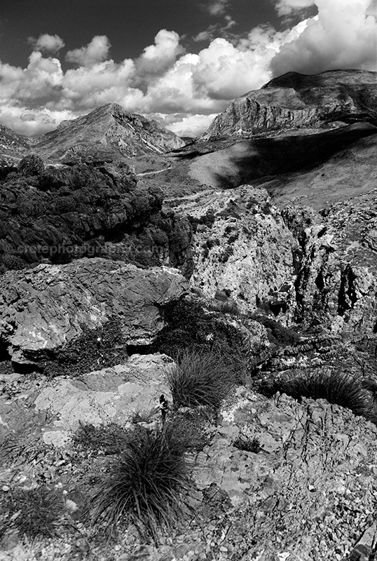 Preveli inland black and white